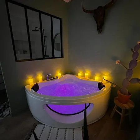 Le Nid D'Eliyah, Suites Avec Jacuzzi 15Min Disneyland Paris Nanteuil-les-Meaux Exterior photo